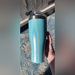 Simple modern Iridescent Blue Tumbler with Lid 32 oz- used